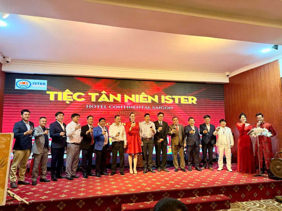 Top Ten Travel mở rộng hợp tác quốc tế cùng ISTER tại tiệc tân niên 2025
