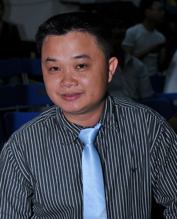 Ông Dương Bá Hưng phát biểu tại Đêm Bán kết 3 Giọng hát Vàng Ngành Du Lịch