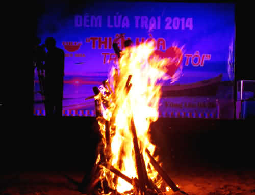 Top Ten Travel cùng đoàn du khách Điện máy Thiên Hòa hướng về biển Đông