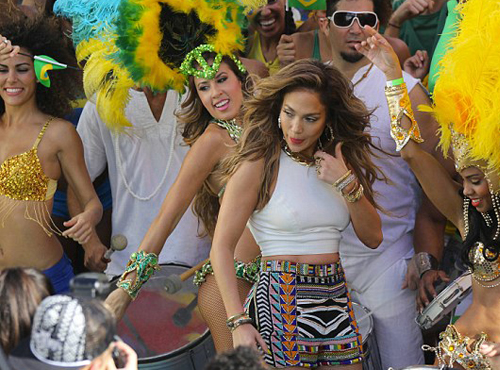 Jennifer Lopez tái ngộ Pitbull trong ca khúc khai mạc World Cup 2014