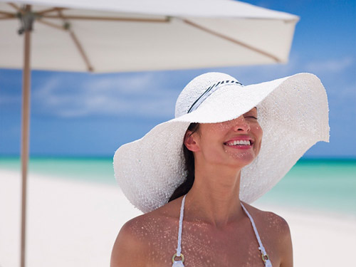 Mẹo để nhanh chóng phục hồi làn da bị cháy nắng