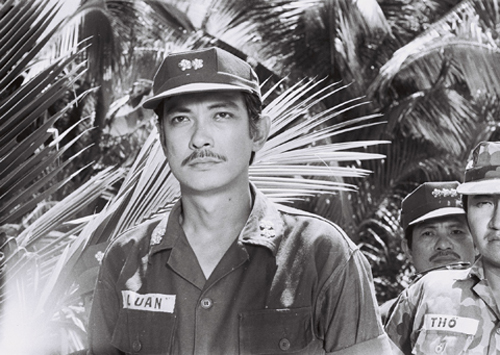 Nguyễn Chánh Tín nợ nần trắng tay?