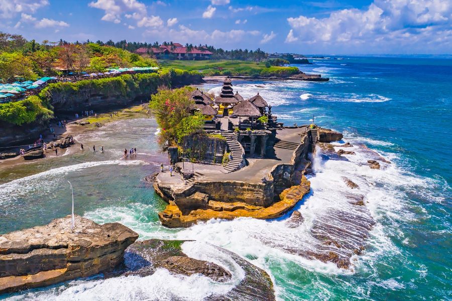 Khám phá 7 ngôi đền linh thiêng nhất ở Bali