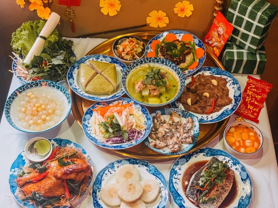 Top 9 món ngon không thể thiếu vào ngày Tết ở miền Trung