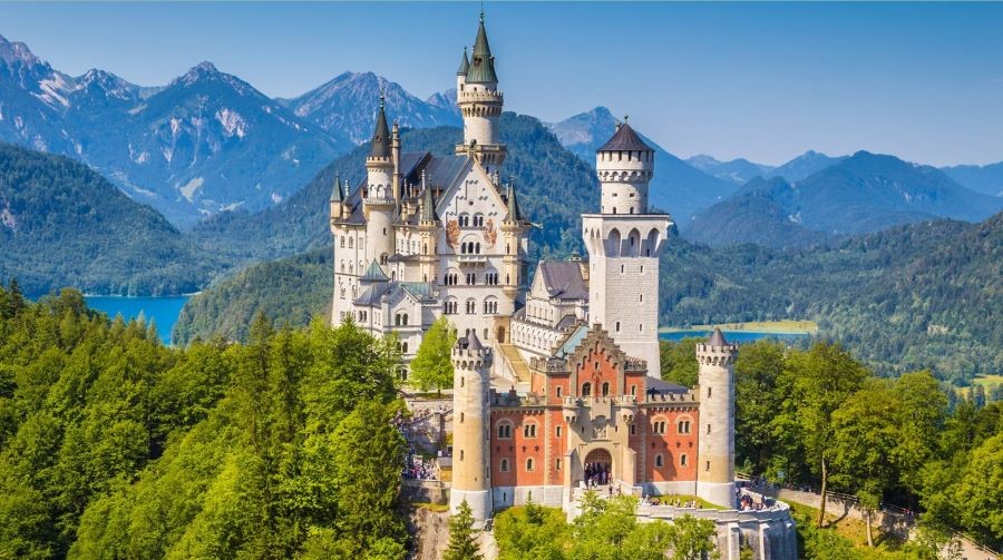 Khám phá lâu đài cổ tích Neuschwanstein Đức