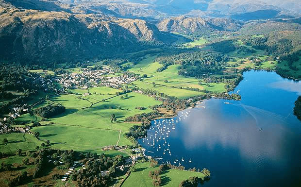 Vi vu ở hồ Lake District - Anh