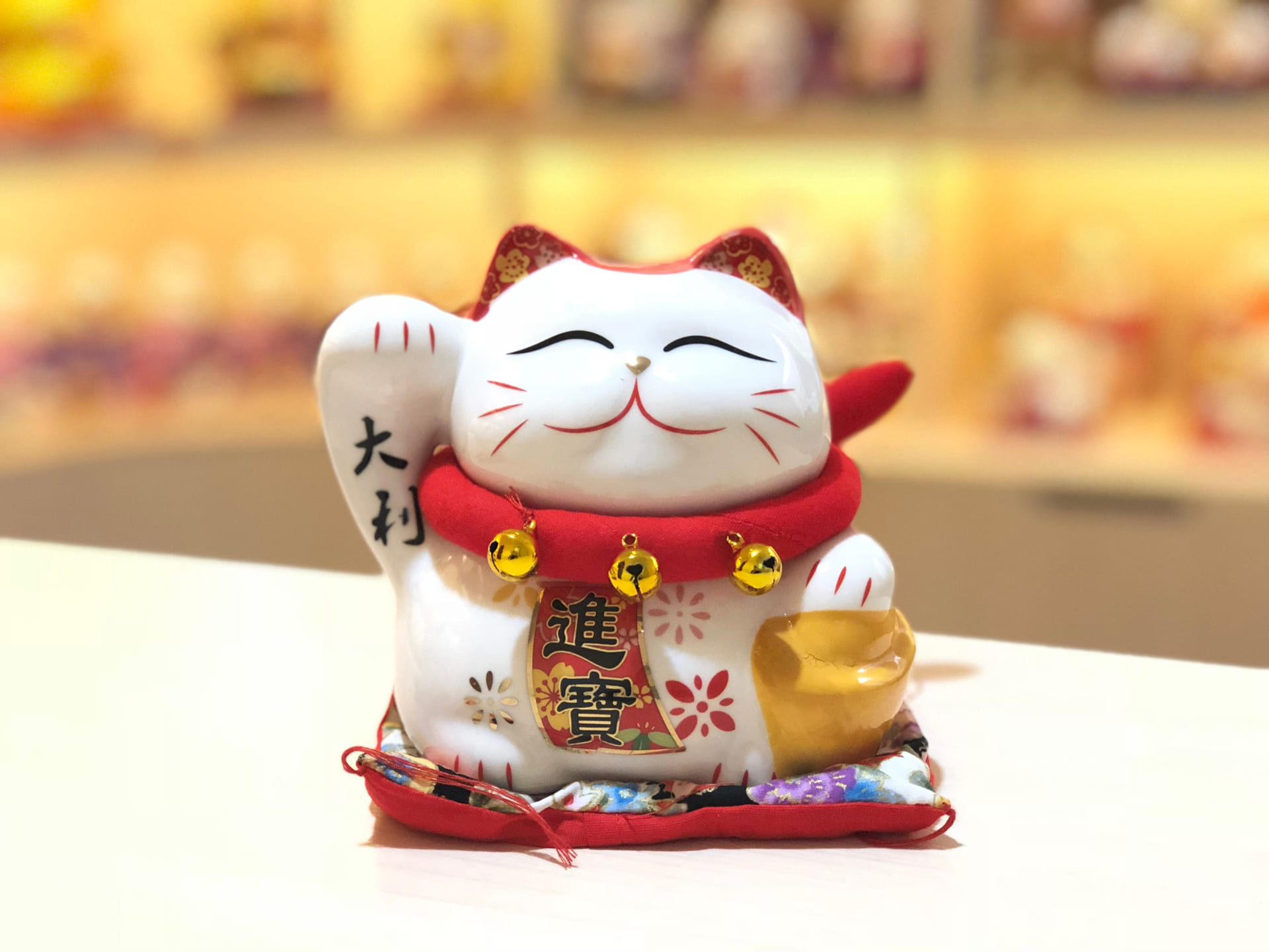 Đến thăm ngôi đền của những chú mèo thần tài