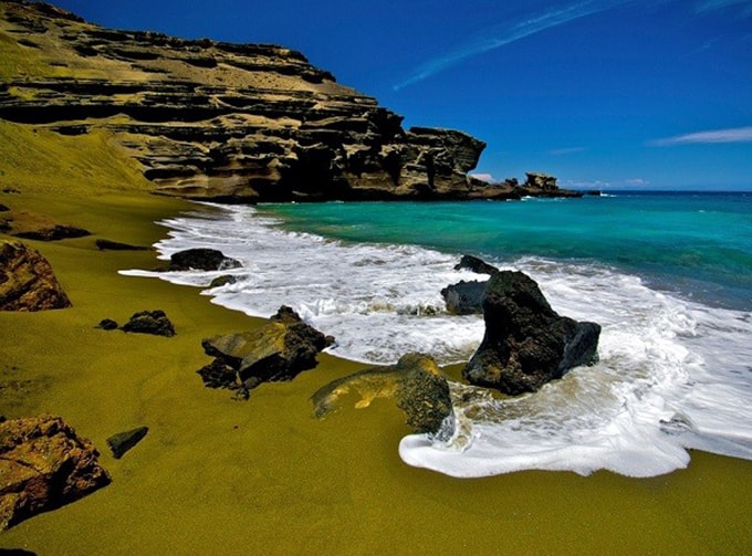 Du lịch Mỹ- Chiêm ngưỡng bờ biển cát xanh ở Mỹ