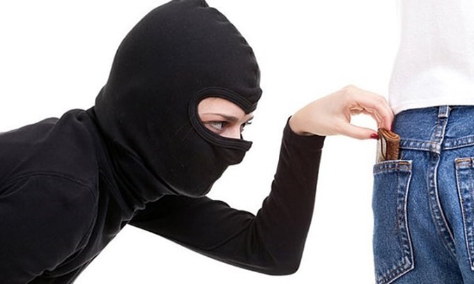 Mách bạn chiêu tránh bị móc túi khi đi du lịch
