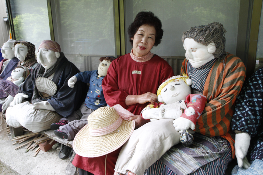 Kỳ lạ ngôi làng ở Nhật Bản với số người bù nhìn nhiều hơn người thật