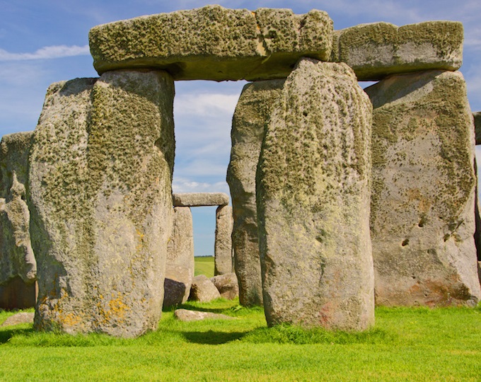 Bí ẩn bãi đá cổ Stonehenge ở nước Anh
