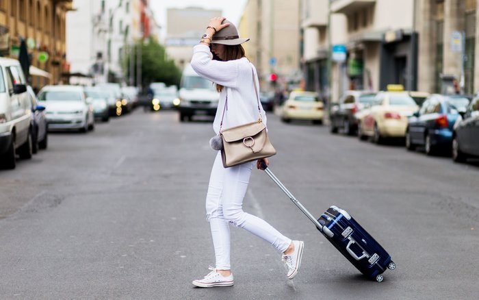 Những điều cần biết khi chuẩn bị trang phục du lịch Châu Âu