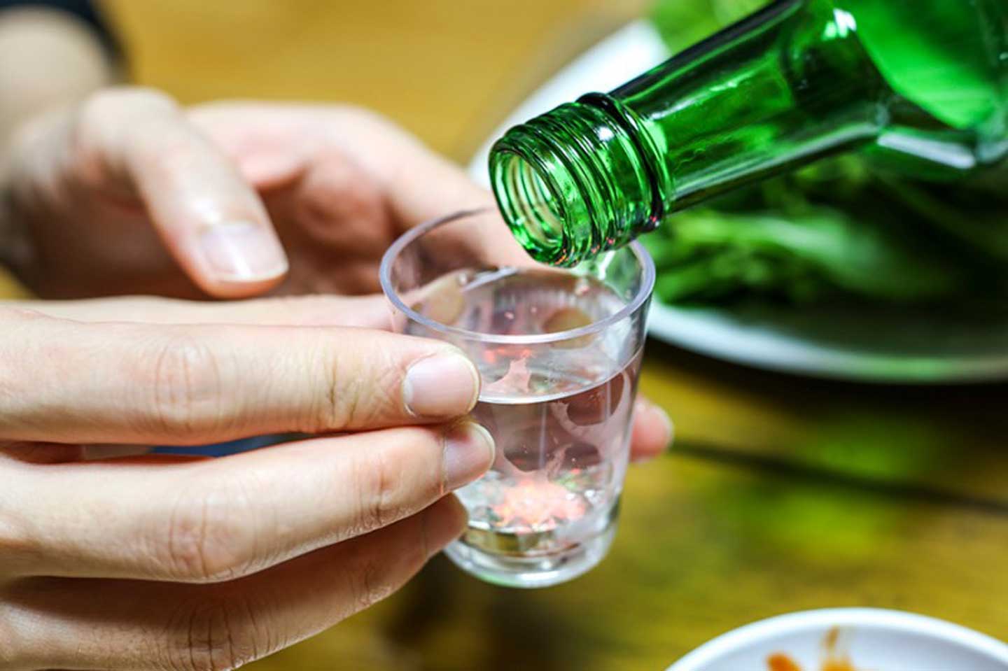 Những điều cấm kỵ trong bữa ăn ở nước ngoài