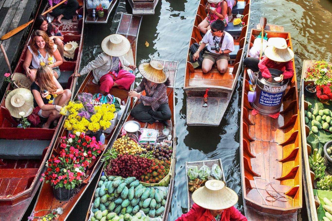 Top 8 khu chợ nổi Thái Lan sầm uất và nhộn nhịp nhất 2019