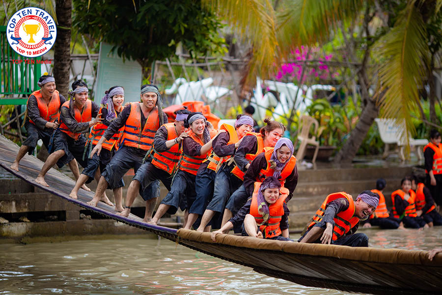 Du lịch Team Building - Những lợi ích không ngờ đối với doanh nghiệp