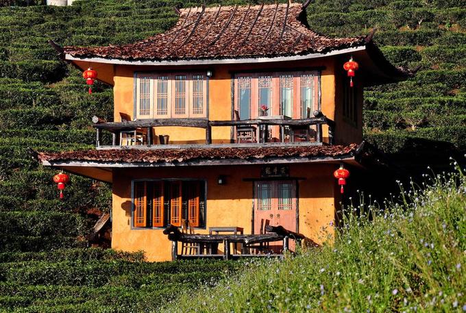 Khám phá 2 ngôi làng đẹp như cổ tích tại Thái Lan