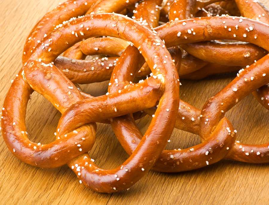 Bánh Brezel – Biểu Tượng Ẩm Thực Truyền Thống Của Đức