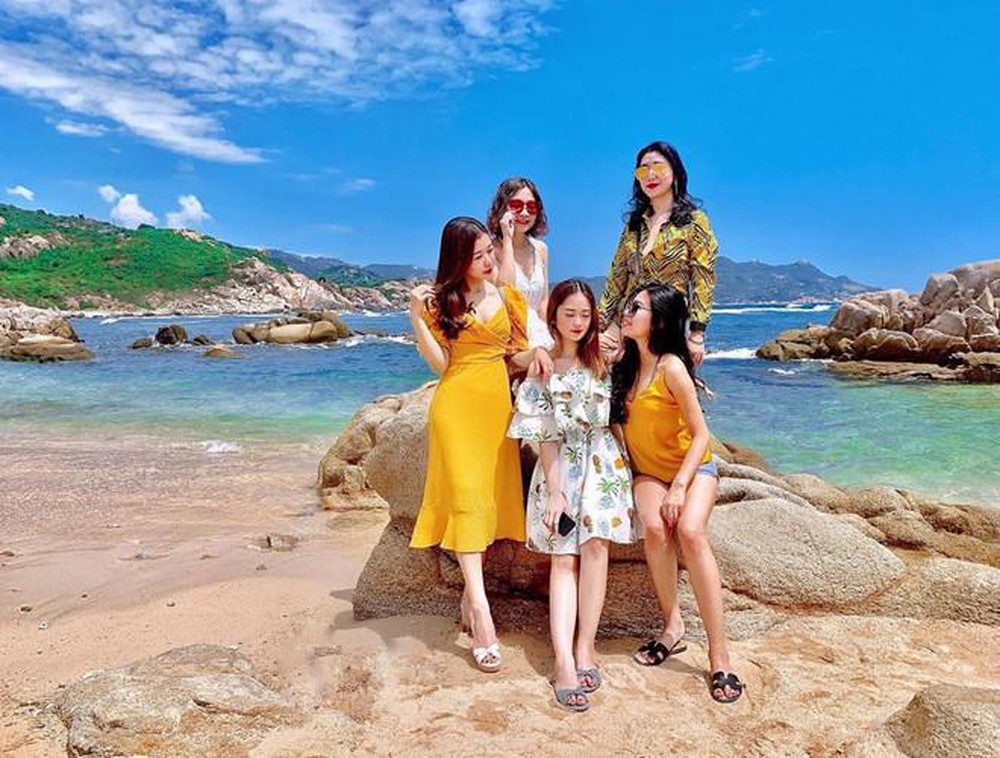 Khám phá đảo Bình Ba với những khung ảnh 'sang chảnh' mùa hè