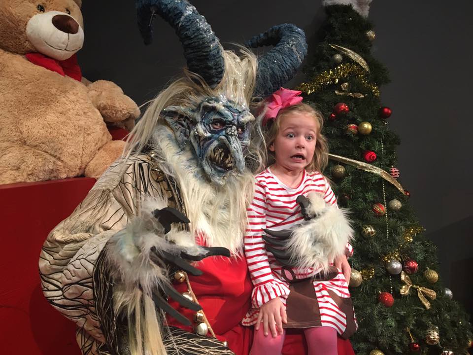 Krampus - 'Phiên bản ác' của ông già Noel ở Đức khiến trẻ em run sợ