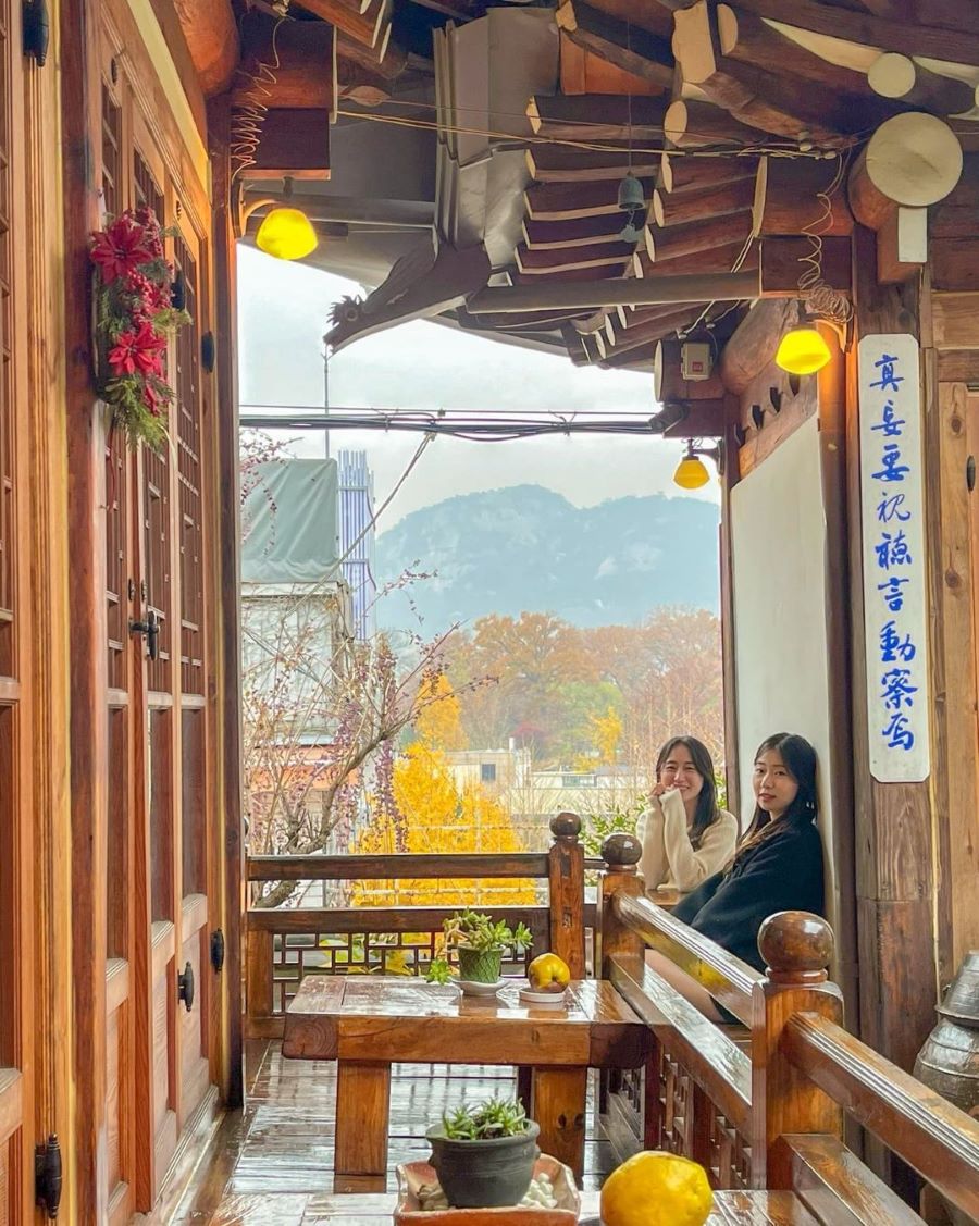 Lạc lối trước những quán cafe 'sống ảo' siêu đẹp tại Seoul Hàn Quốc