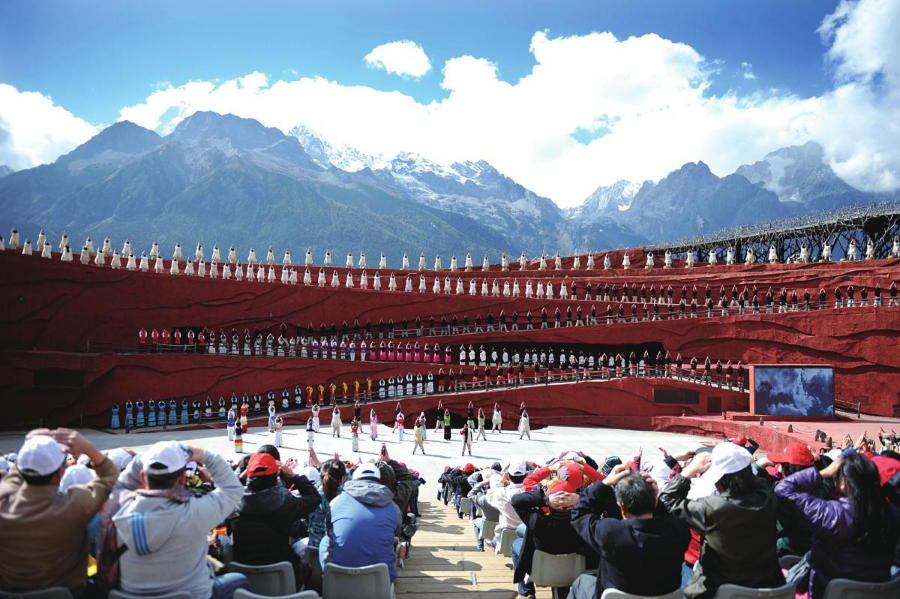 Mãn nhãn trước show 'Ấn Tượng Lệ Giang' cực cuốn tại Trung Quốc