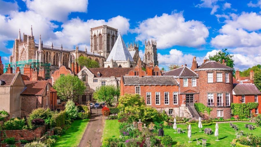 'Thành Phố York' Nét đẹp cổ kính giữa lòng nước Anh hiện đại
