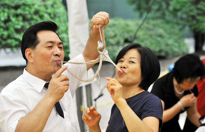 Những món ăn kinh dị không phải ai cũng dám thử