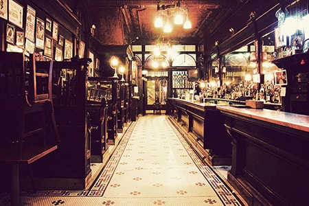 Những quán bar ' xưa' nhất ở New York