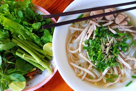 Ăn phở xứ Triệu Voi