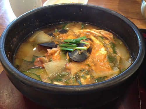 Hướng dẫn cách làm món Doenjiang - Jjgae (canh tương)