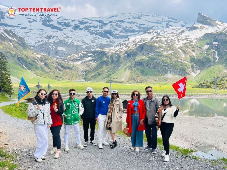 Tour Châu Âu Lễ 30/04: Đức - Hà Lan - Bỉ - Pháp - Thuỵ Sỹ 9N9D