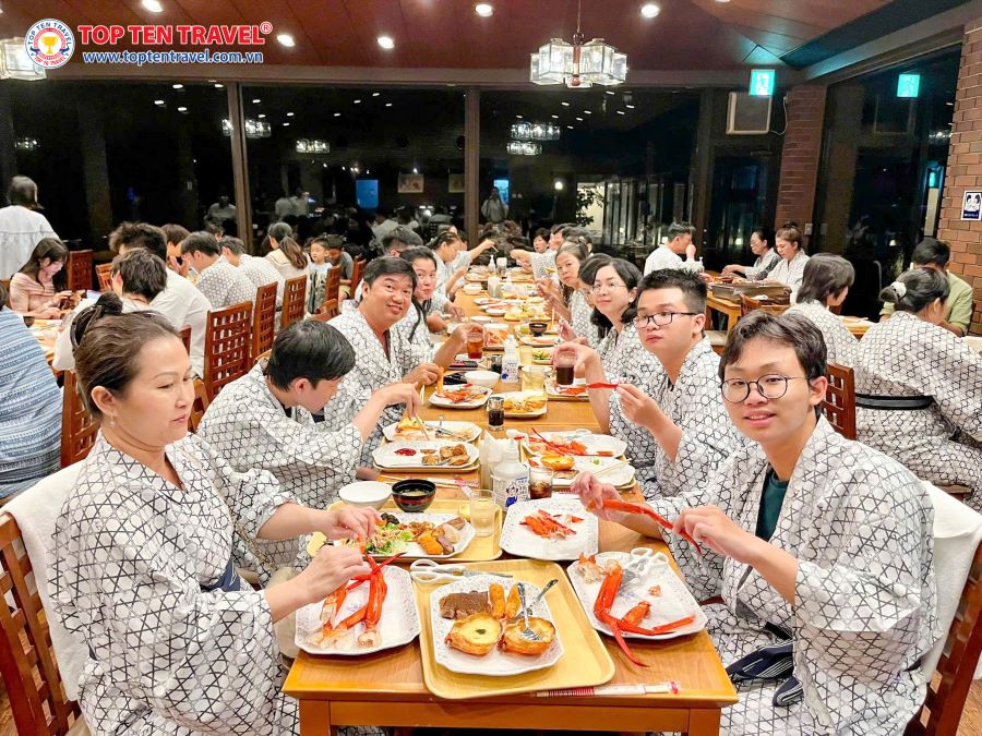 Tour Nhật Bản Khám Phá Làng Shirakawago