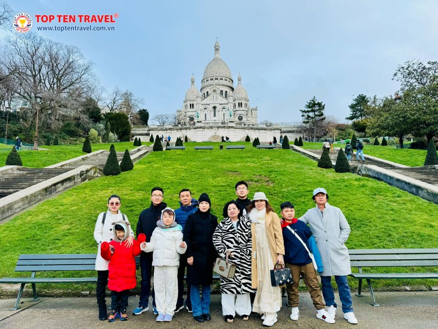 Tour Châu Âu Giá Tốt: Đức - Hà Lan - Bỉ - Pháp 9N8D