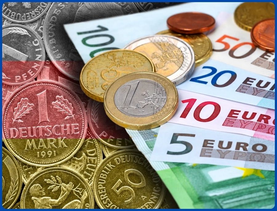Euro (€) là đơn vị tiền tệ chính thức của 20 quốc gia thành viên Liên minh Châu Âu và một số lãnh thổ khác như Monaco, Vatican, Andorra
