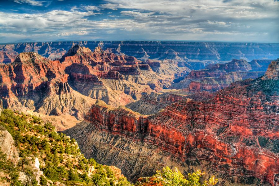 Grand Canyon sở hữu các lớp đá có tuổi đời lên đến 1,8 tỷ năm
