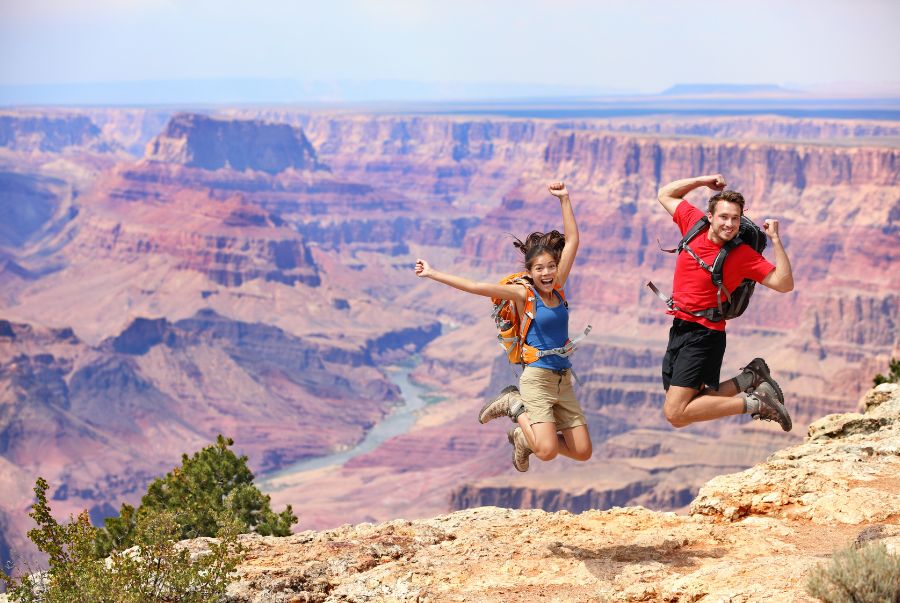 Grand Canyon là điểm đến yêu thích của những người yêu mạo hiểm, khám phá