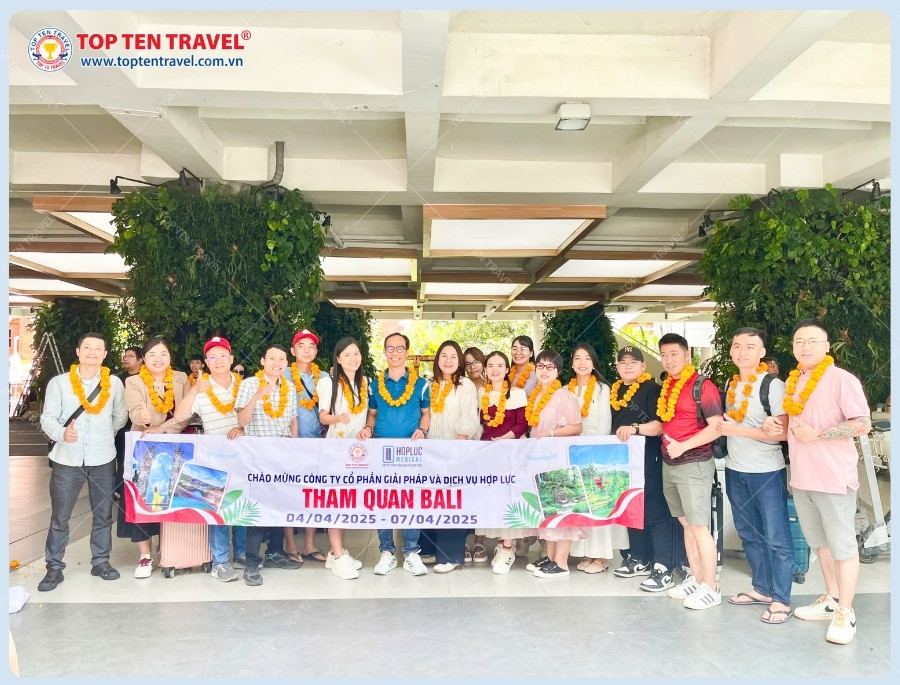 Top Ten Travel là đơn vị đồng hành cùng Hợp Lực Medical trong hành trình kỷ niệm 15 năm thành lập tại Bali