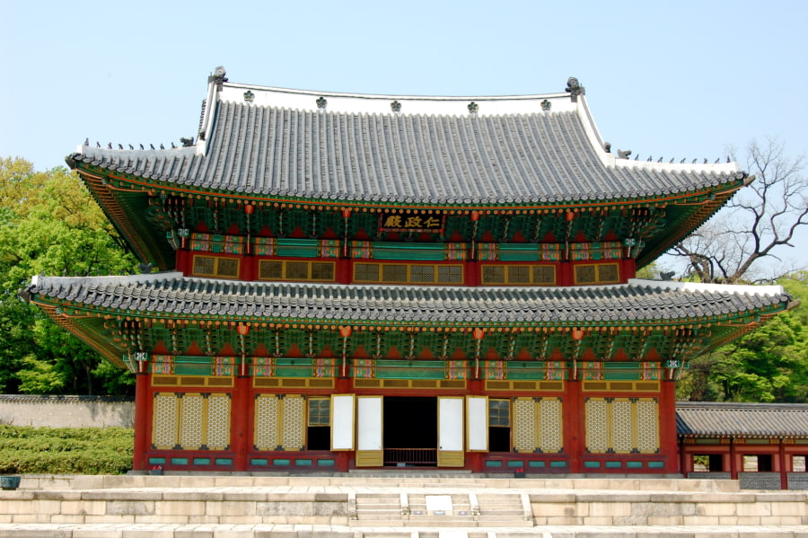 Changdeokgung là một trong những cung điện quan trọng nhất của triều Joseon