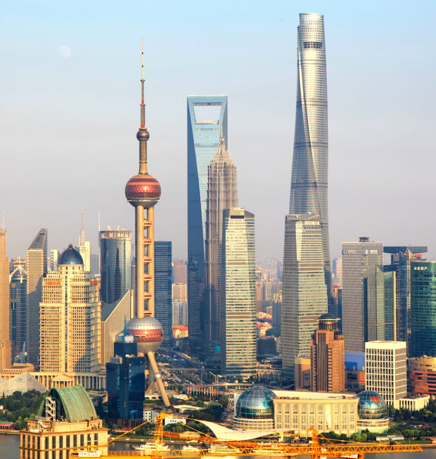 Tháp Thượng Hải là một biểu tượng kiến trúc đương đại và là một trong những địa điểm check-in Thượng Hải hàng đầu
