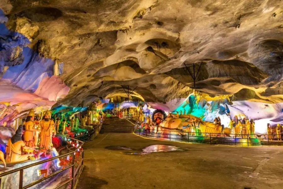 Tham quan Art Gallery Cave tại động Batu