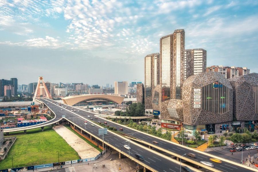 Thành Đô - Thủ phủ của tỉnh Tứ Xuyên, Trung Quốc là một trong những thành phố có mức độ phat triển nhanh nhất hiện nay