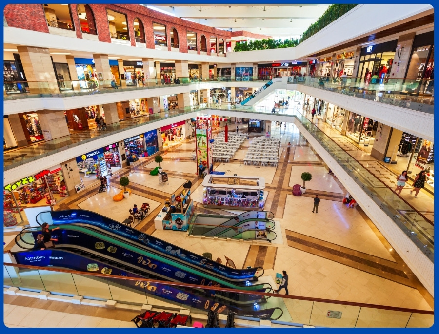 Các trung tâm thương mại tại Úc có diện tích lớn với nhiều mặt hàng giá tốt từ bình dân đến cao cấp