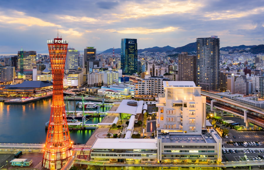 Cảng Kobe là một biểu tượng hiện đại đầy sức hút, đại diện cho sự phát triển vượt bậc của thành phố Kobe