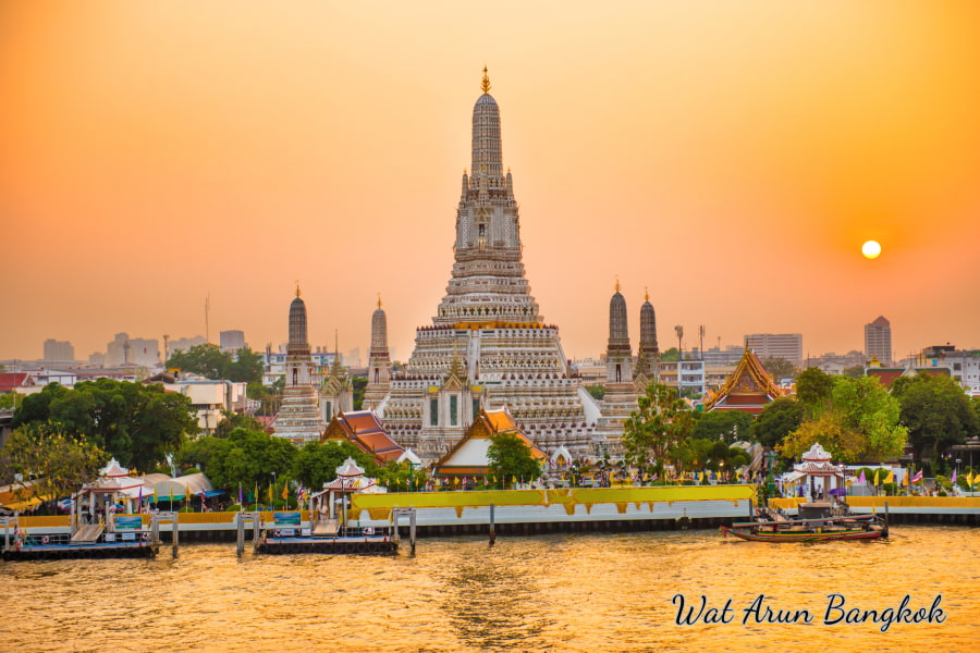 Wat Arun - Ngôi đền Bình minh huyền thoại ở Bangkok