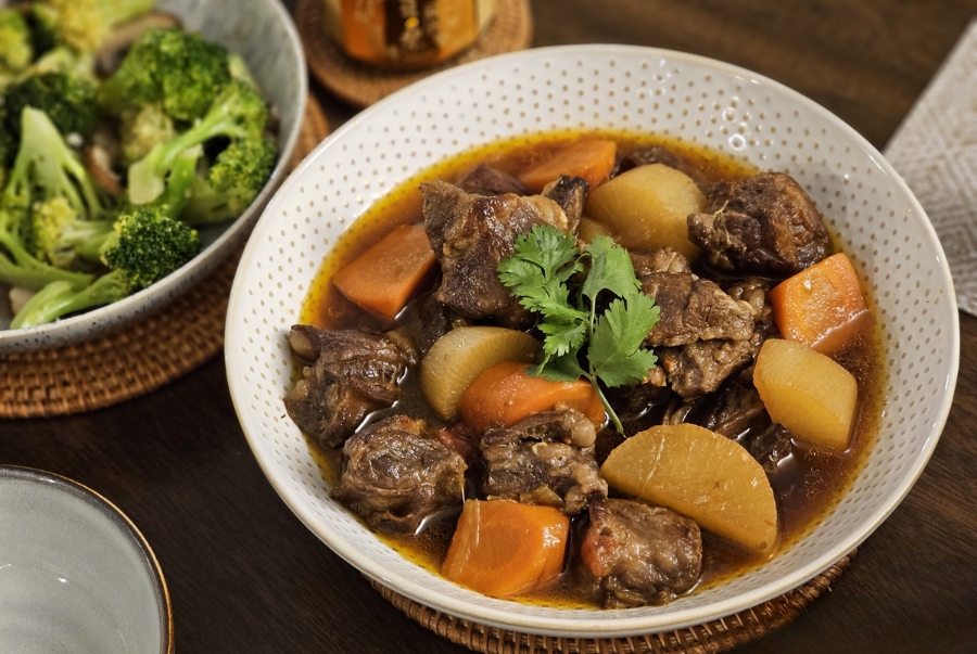 Thịt bò hầm là một trong những món ăn truyền thống được yêu thích trong mỗi dịp Tết