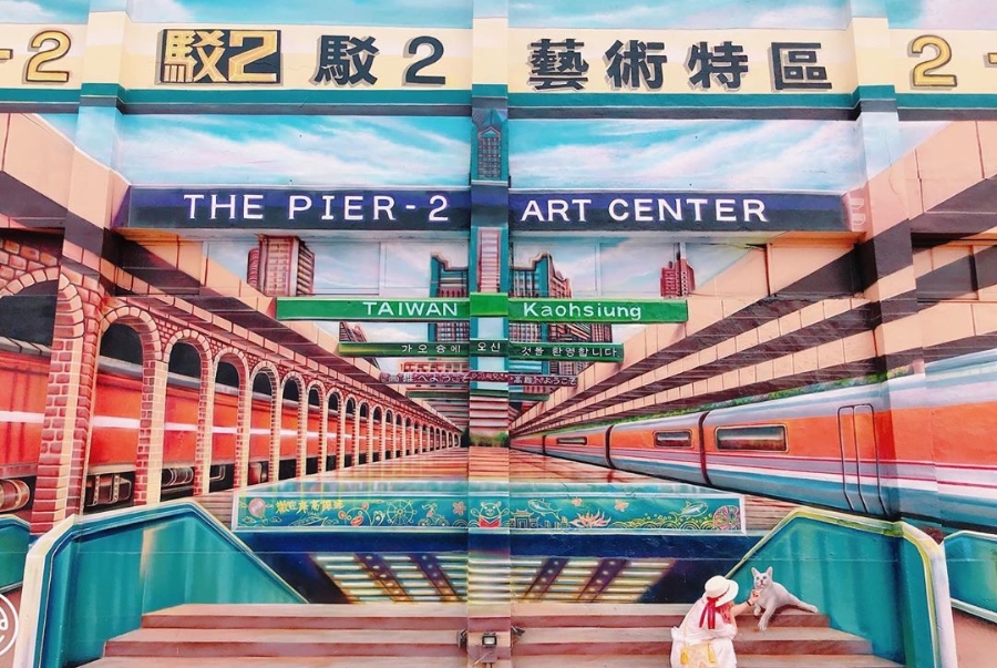 Pier-2 Art Center là khu nghệ thuật sáng tạo thu hút nhiều du khách đến check-in