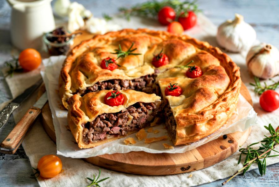 Meat pie được xem là “quốc hồn quốc túy” trong ẩm thực Úc
