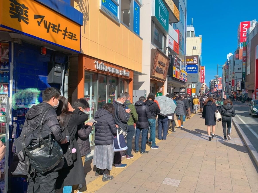 Văn hóa xếp hàng là một nét đặc trưng ở Nhật Bản