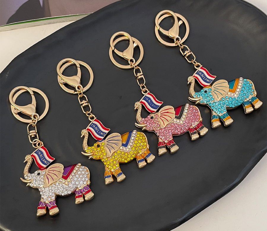 Những chiếc móc khóa cũng là món quà lưu niệm nhỏ nhưng đầy ý nghĩa cho chuyến du lịch Pattaya của bạn