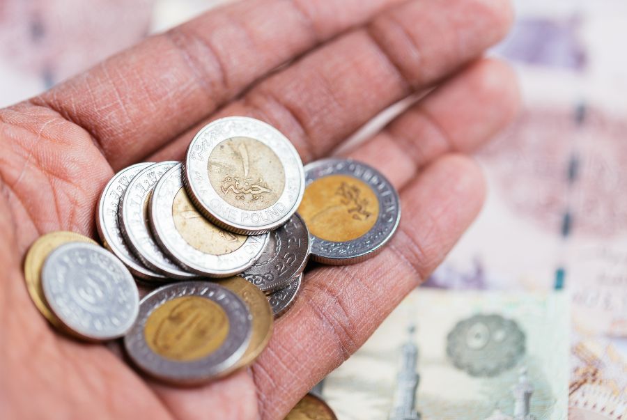 Mặc dù tiền xu vẫn còn lưu hành tại Ai Cập, nhưng nhìn chung chỉ sử dụng để chi trả cho các khoản nhỏ